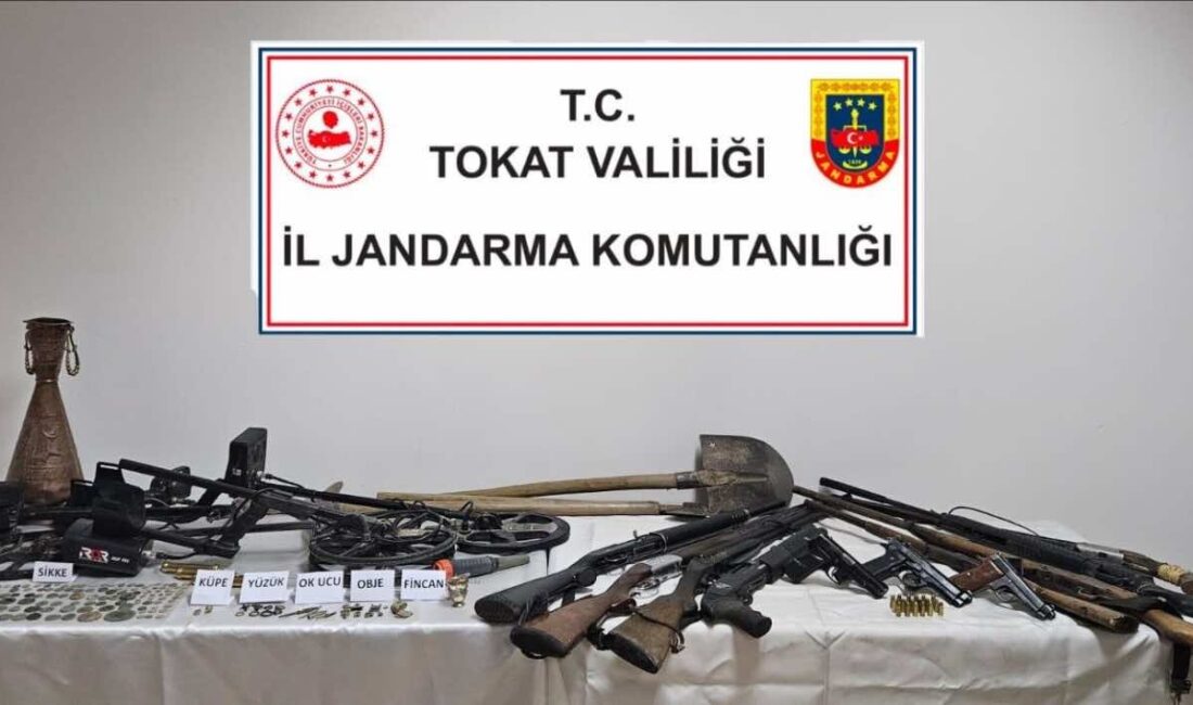Tokat İl Jandarma Komutanlığı ekipleri, Tokat Merkez’de tarihi eser kaçakçılığı