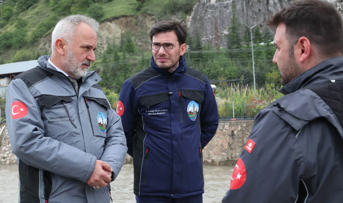 ÇEDAŞ Köprüsü yerine yeni köprü yapılacağı Tokat Belediye Başkanı Mehmet
