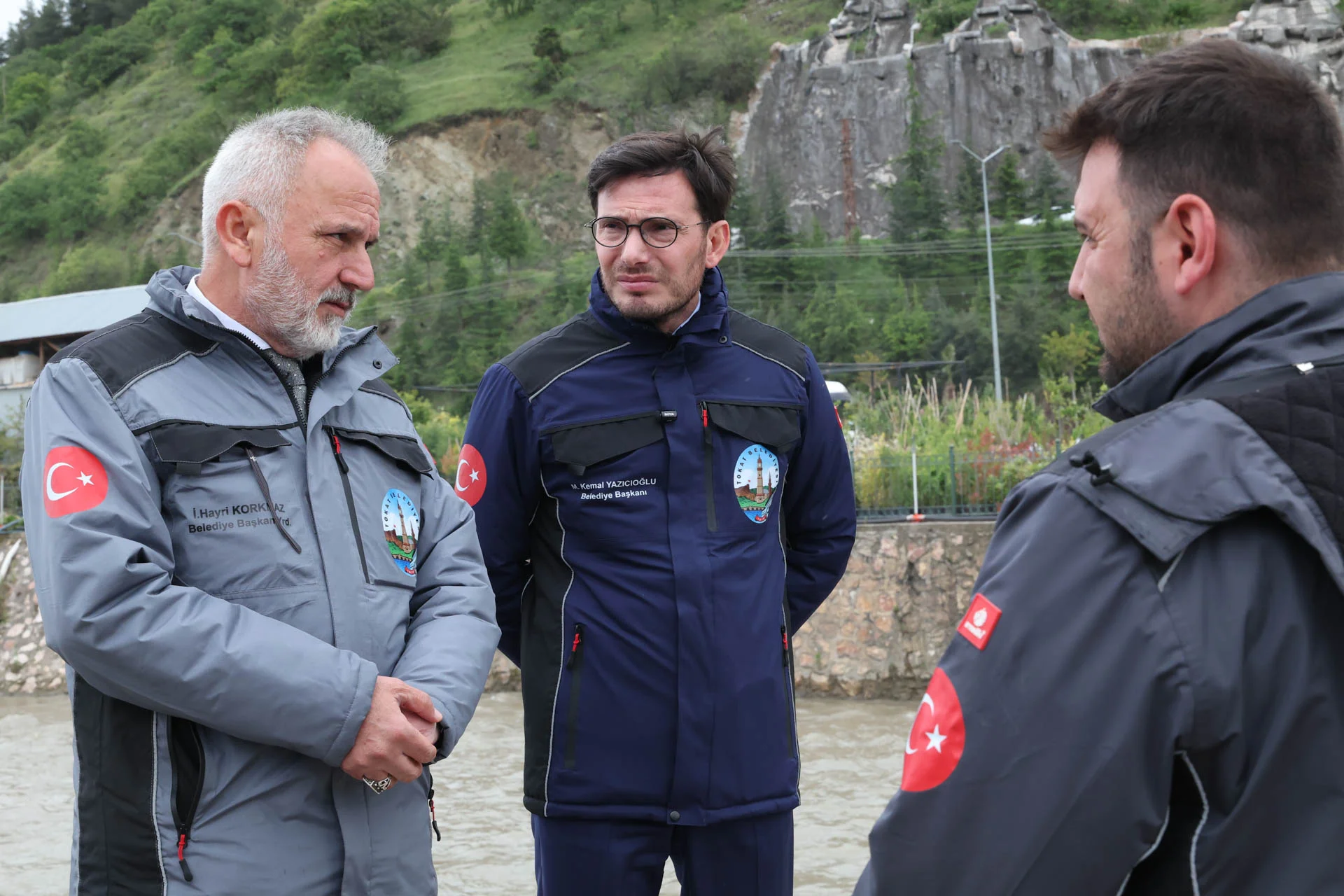 ÇEDAŞ Köprüsü yerine yeni köprü yapılacağı Tokat Belediye Başkanı Mehmet